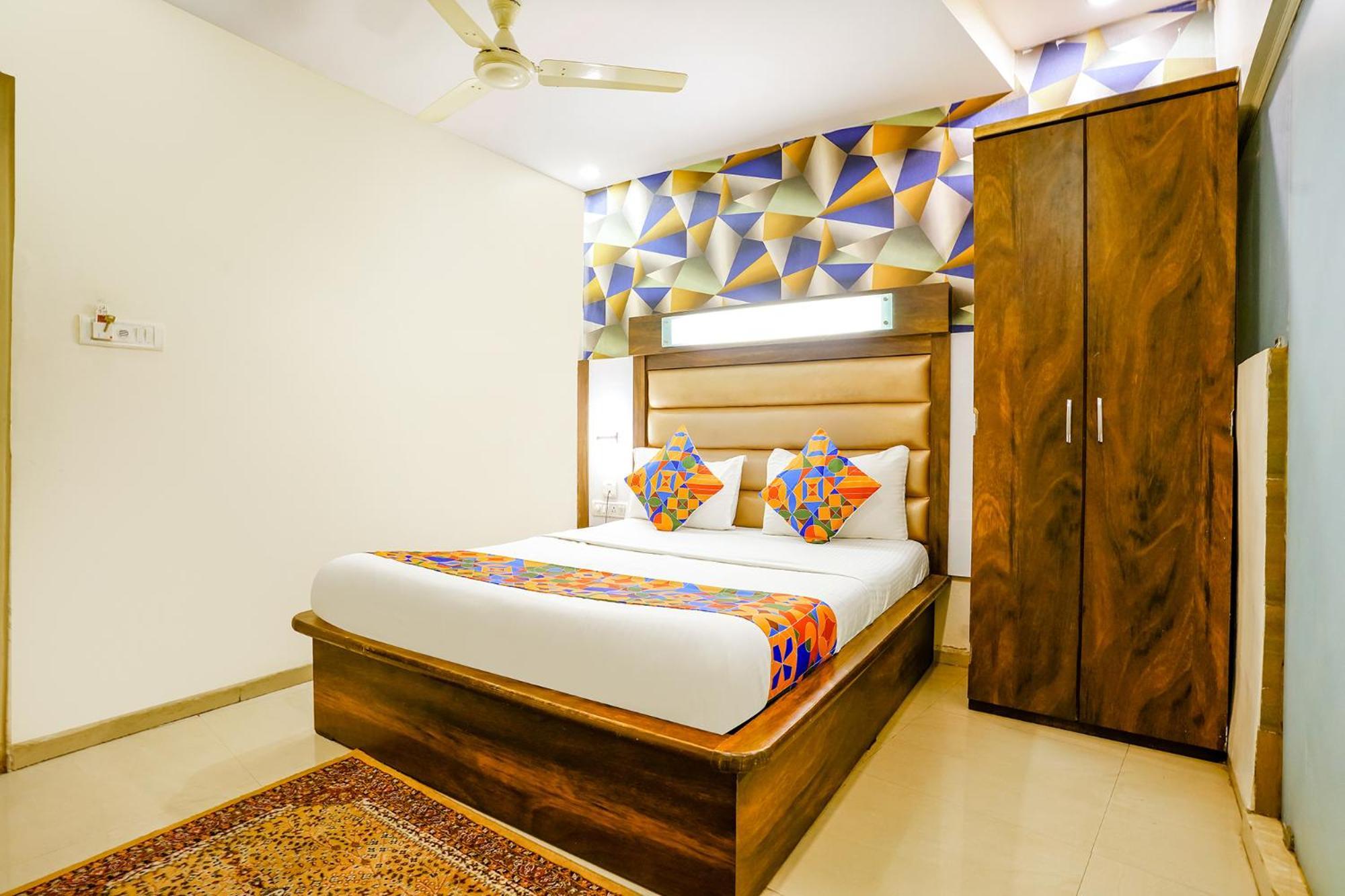 Hotel Naivedhya By Kwality Inn Thane Εξωτερικό φωτογραφία