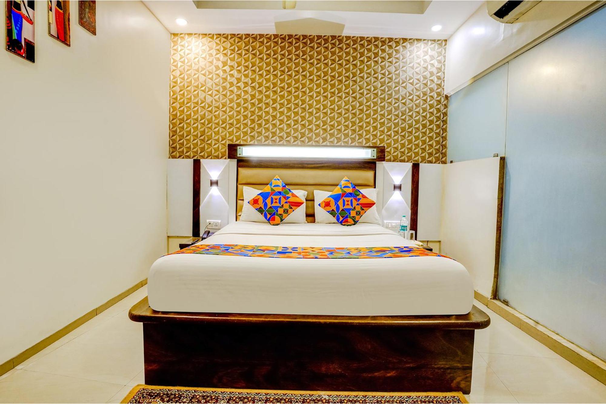 Hotel Naivedhya By Kwality Inn Thane Εξωτερικό φωτογραφία
