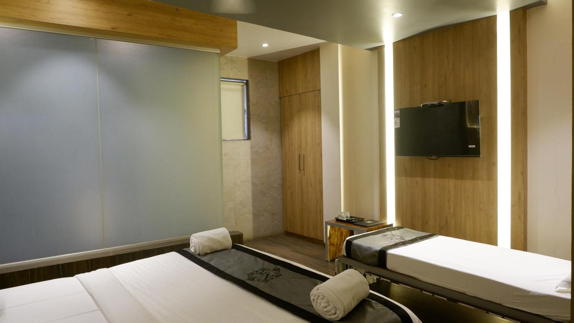 Hotel Naivedhya By Kwality Inn Thane Εξωτερικό φωτογραφία