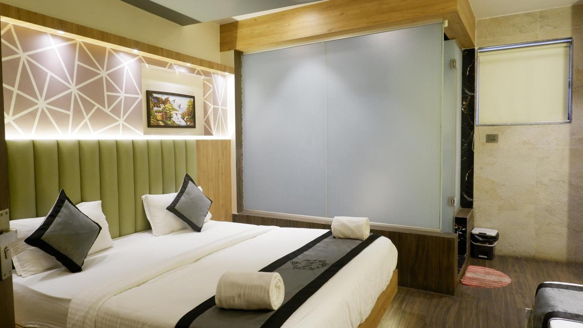 Hotel Naivedhya By Kwality Inn Thane Εξωτερικό φωτογραφία